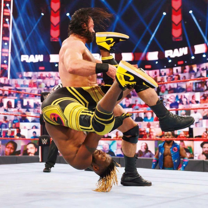 wwe Monday Night Raw 5月24日 現地時間 フロリダ州タンパ wweサンダードーム イングリング センター 視聴者数162万人 Kono 電子雜誌 wwe Monday Night Raw 5月24日 現地時間 フロリダ州タンパ wweサンダードーム イングリング センター 視聴者数162万人 Kono 電子雜誌