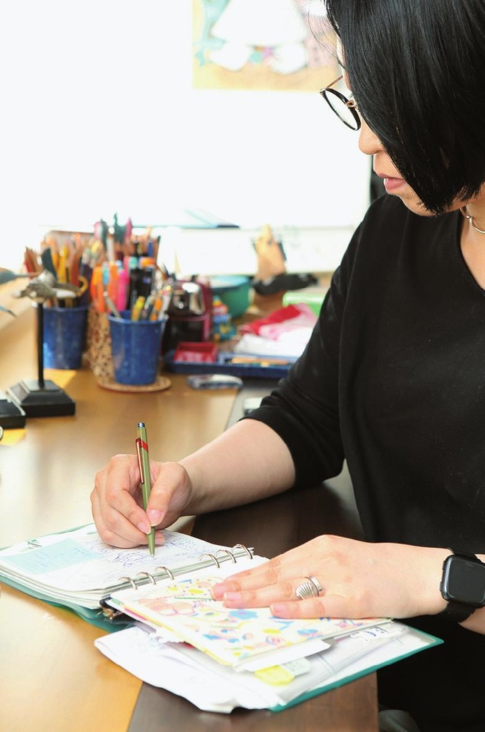 湧き上がるアイデアを形にするにはアナログ記述に限りますー漫画家 星野桂 Kono 電子雜誌