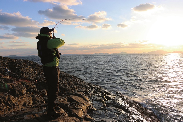 磯からヒラマサを狙う 秋の五島列島 Kono 電子雜誌 磯からヒラマサを狙う 秋の五島列島 Kono 電子雜誌