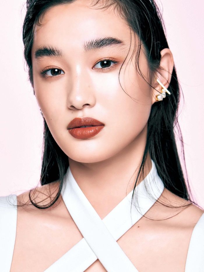 自分らしさが幸せへのカギ 小田切ヒロさんの運を切り拓く21年メイク Kono 電子雜誌 自分らしさが幸せへのカギ 小田切ヒロさんの運を切り拓く21年メイク Kono 電子雜誌