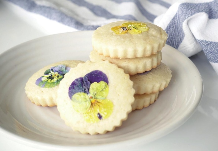 美麗花料理三色菫餅乾 Kono 電子雜誌